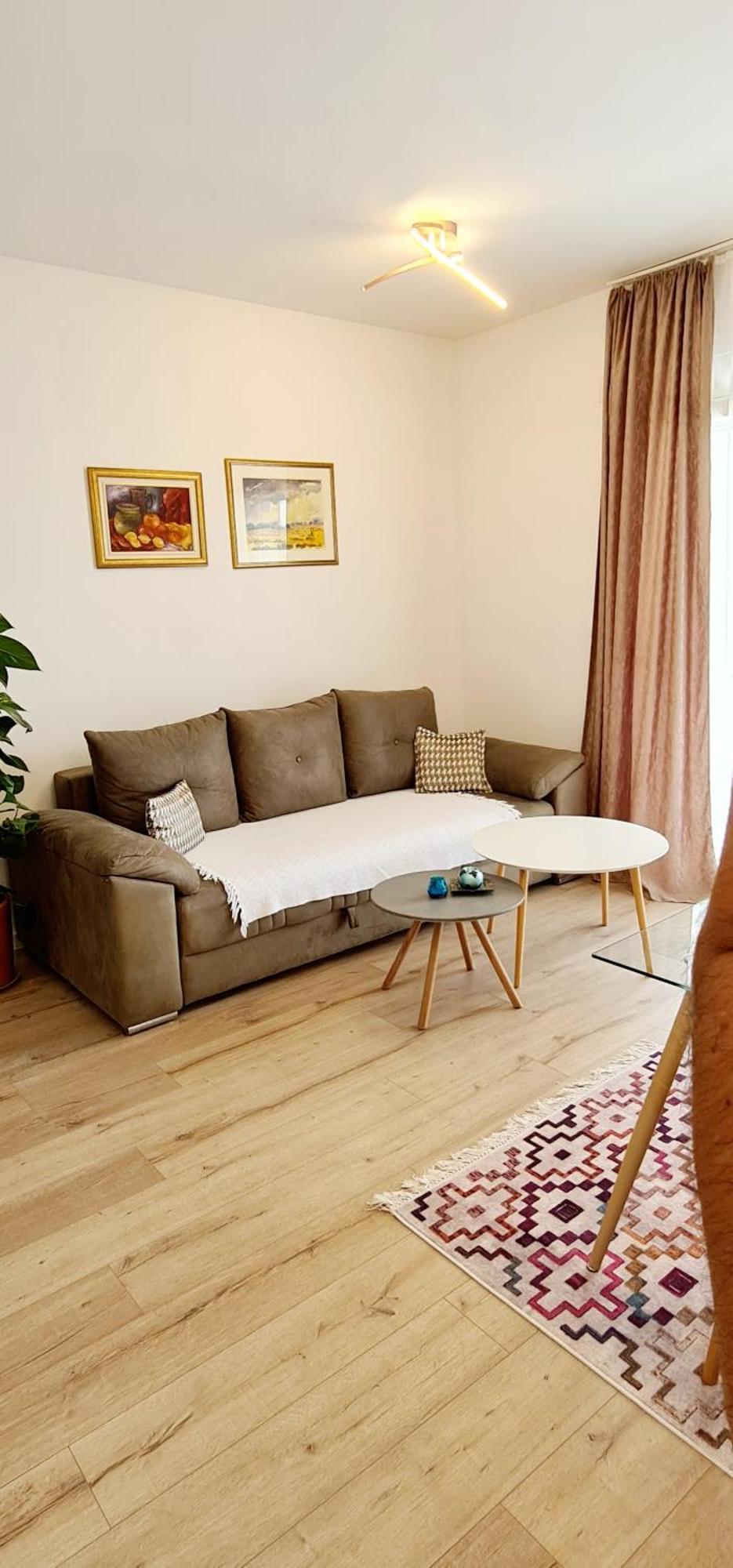 Apartments Тиват Стая снимка
